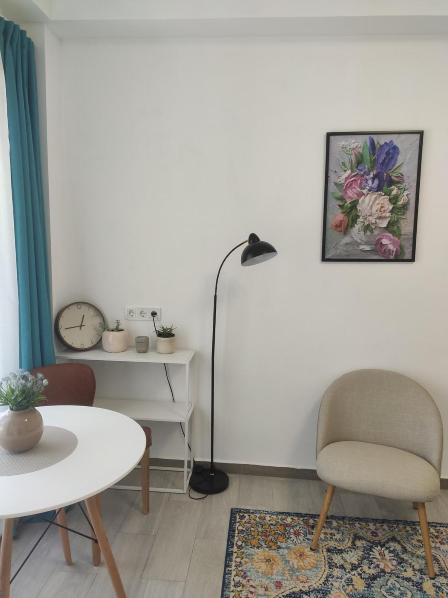 Family Нotel Banuri Kutaisi Exteriör bild